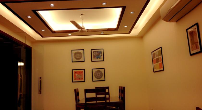 Woodpecker Service Apartamentos - Green Park Nueva Delhi Habitación foto