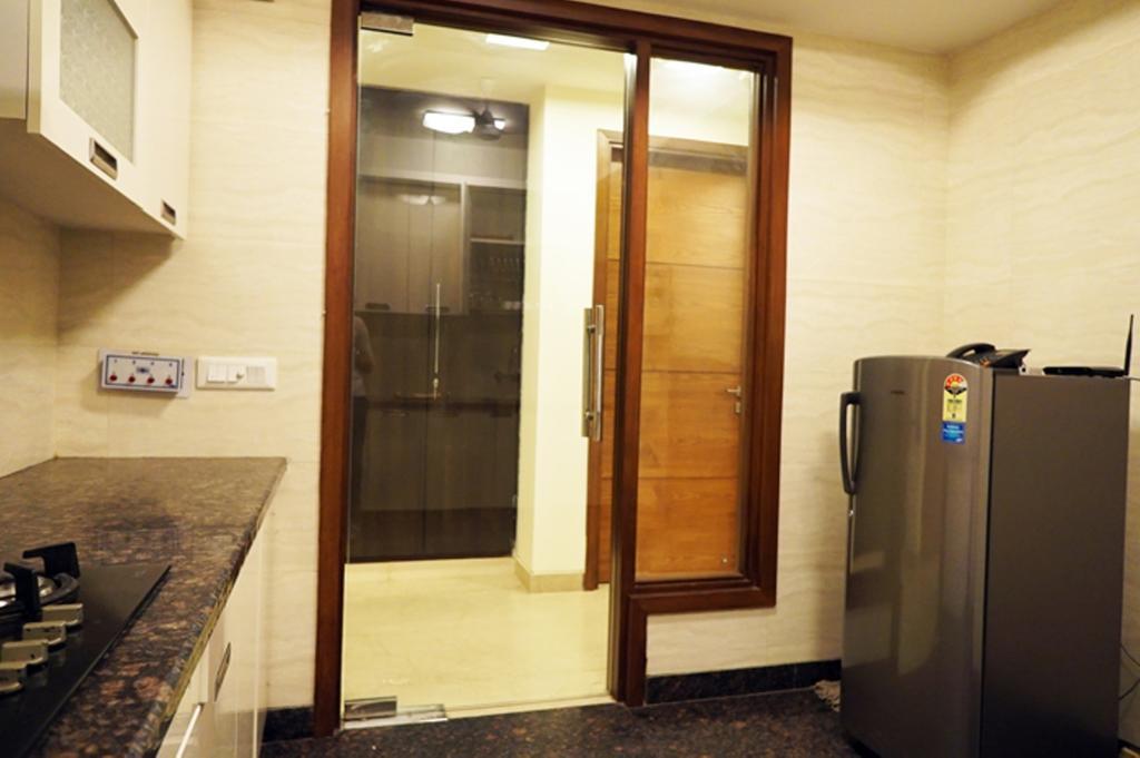 Woodpecker Service Apartamentos - Green Park Nueva Delhi Exterior foto
